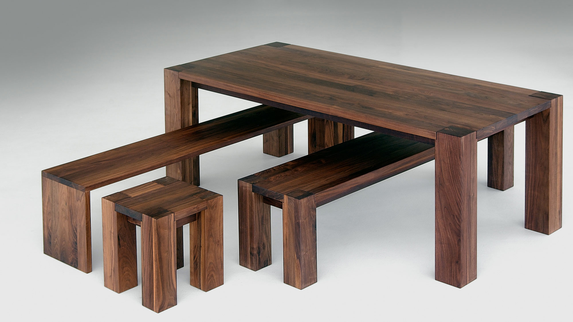 Massivholz Hocker TAURUS 4 B11X11 1164 Maßgefertigt aus Massivholz von vitamin design
